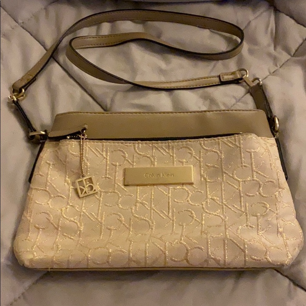Calvin Klein crossbody